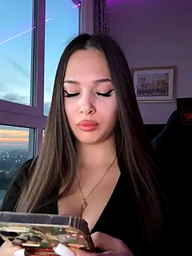 EricaWalls online show from November 2025 02:06:01 PM