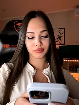 Snapshot of EricaWalls chatting on September 2025 07:24:02 PM EricaWalls online show from September 2025 07:24:02 PM