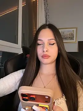 EricaWalls online show from March 2026 07:16:02 PM