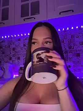 Snapshot of EricaWalls chatting on February 2025 07:46:01 PM EricaWalls online show from February 2025 07:46:01 PM