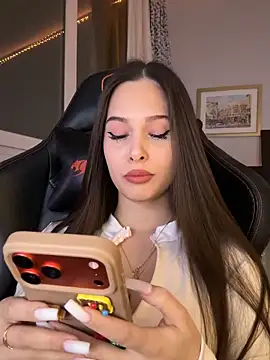 EricaWalls online show from February 2026 11:03:02 PM