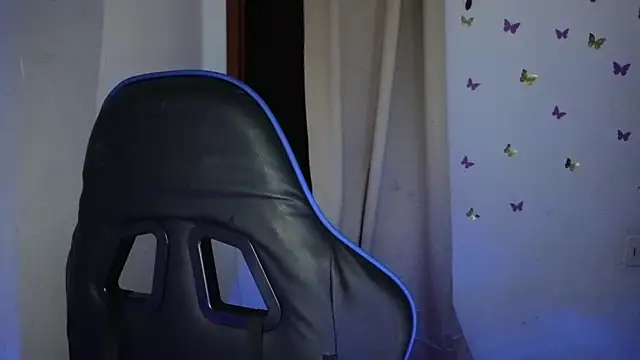 catalina boobs online show from May 2026 12:21:01 AM