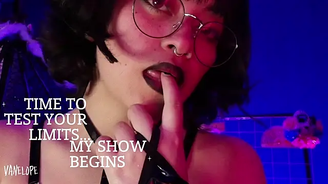 vanelope11 online show from October 2025 07:14:02 PM