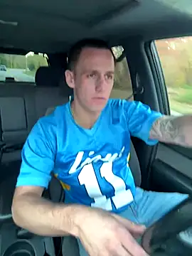 PeytonJohnn online show from October 2025 09:37:02 PM