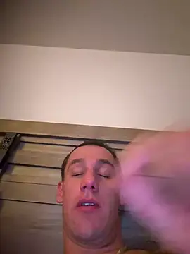 PeytonJohnn online show from November 2025 12:48:01 AM