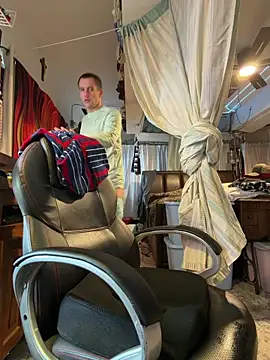 PeytonJohnn online show from February 2026 01:17:01 PM