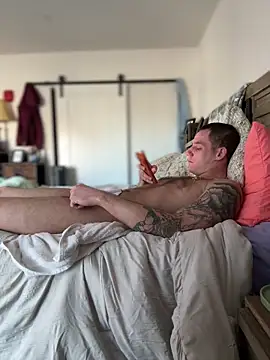 PeytonJohnn online show from November 2025 05:05:02 PM