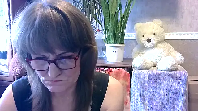 Manulyonok51 online show from October 2025 10:25:02 AM