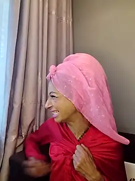 Snapshot of KamaLila chatting on October 2025 03:55:02 PM KamaLila online show from October 2025 03:55:02 PM