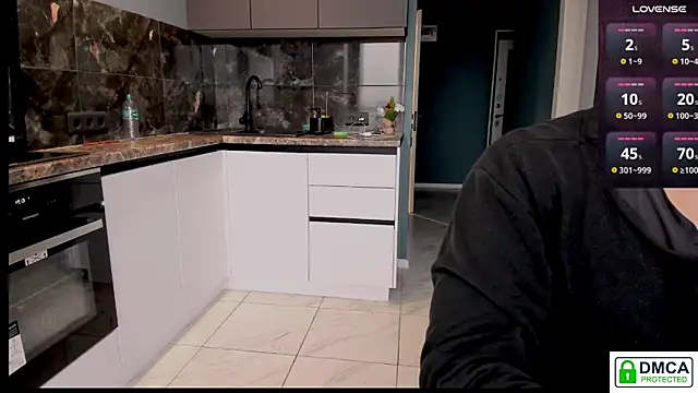 Snapshot of Black__bunny chatting on December 2025 06:36:01 AM Black bunny online show from December 2025 06:36:01 AM