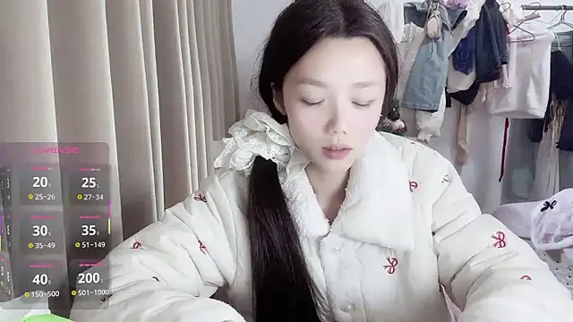 Puff-521 online show from April 2026 12:12:02 PM