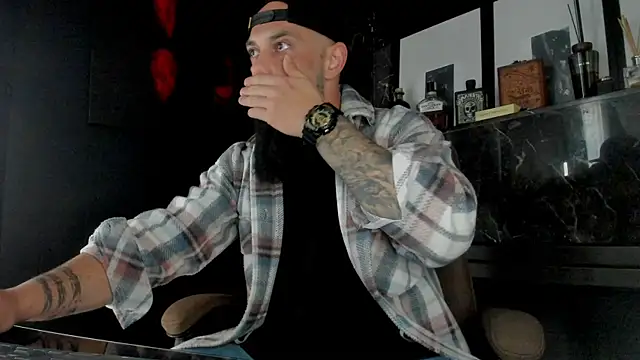 axxelrich  online show from October 2025 06:01:01 AM