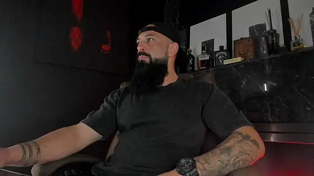 axxelrich  online show from October 2025 04:00:01 AM