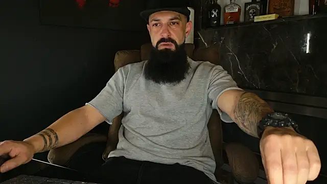 axxelrich  online show from November 2025 04:40:02 AM