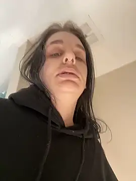 menaceswife online show from December 2024 04:11:01 PM