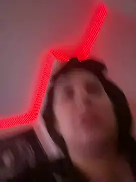 menaceswife online show from March 2025 04:00:02 PM