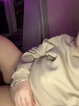 menaceswife online show from March 2025 11:42:01 PM