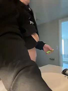 menaceswife online show from February 2025 04:22:01 PM