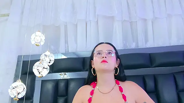 DahianaMoss online show from March 2026 12:05:01 PM