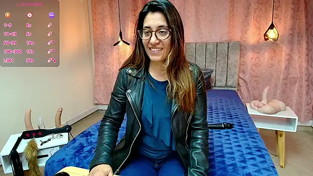 Snapshot of VioletaScott_ chatting on March 2025 12:51:01 PM VioletaScott online show from March 2025 12:51:01 PM