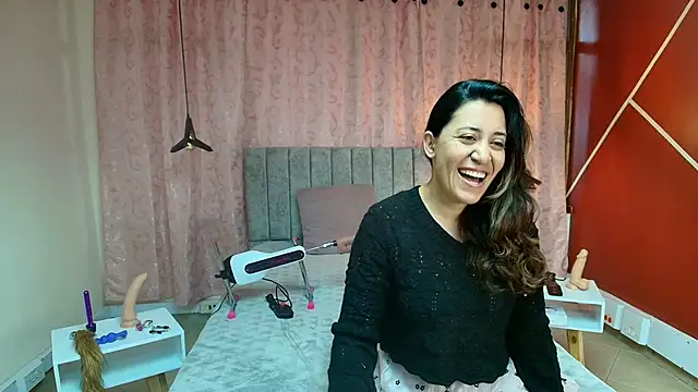 VioletaScott  online show from October 2025 02:27:02 PM