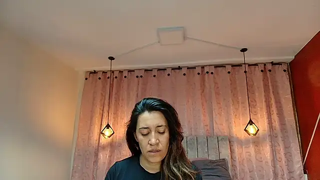 Snapshot of VioletaScott_ chatting on October 2025 01:12:02 PM VioletaScott online show from October 2025 01:12:02 PM