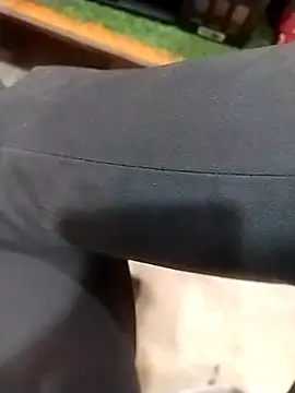 kunalmishra2003 online show from December 2025 03:03:01 PM