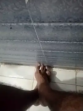 kunalmishra2003 online show from November 2025 11:48:02 PM