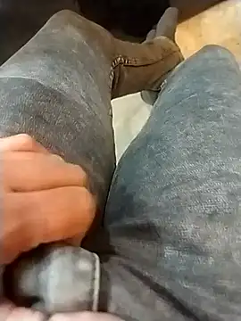 kunalmishra2003 online show from November 2025 02:16:01 PM