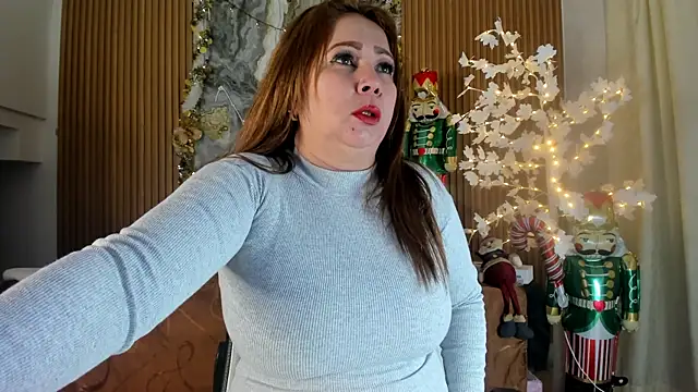 Danna topless online show from December 2025 12:08:01 PM