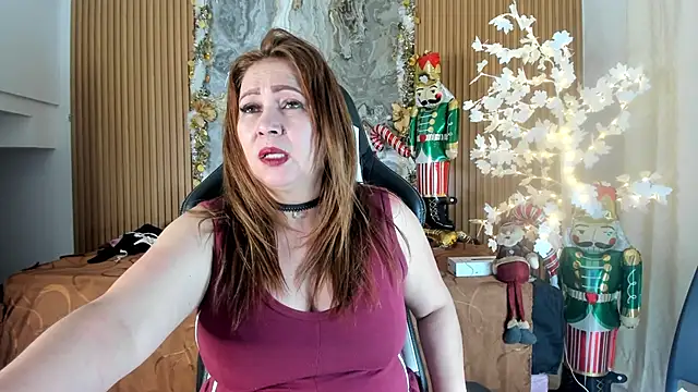 Danna topless online show from December 2025 12:07:01 PM