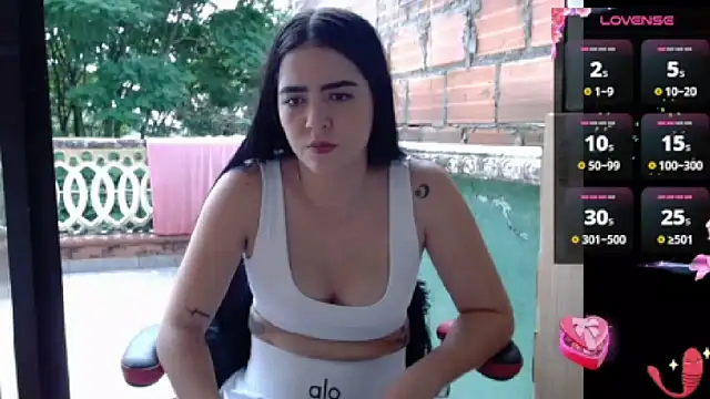 Snapshot of lvsaraa_sexy chatting on December 2024 05:29:02 PM lvsaraa sexy online show from December 2024 05:29:02 PM