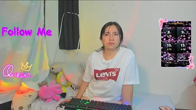 litle mily  online show from April 2026 12:50:01 AM