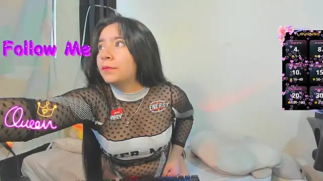 litle mily  online show from April 2026 10:05:02 PM