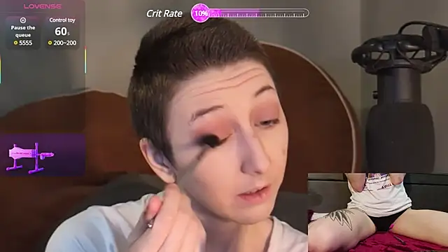 lovelylucyy online show from March 2025 02:52:01 AM