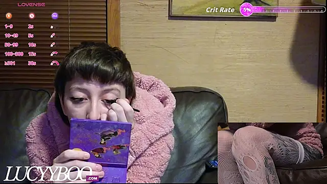 lovelylucyy online show from December 2025 12:16:02 AM