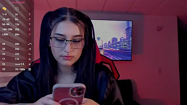 Charlotte greys online show from October 2025 09:48:02 PM
