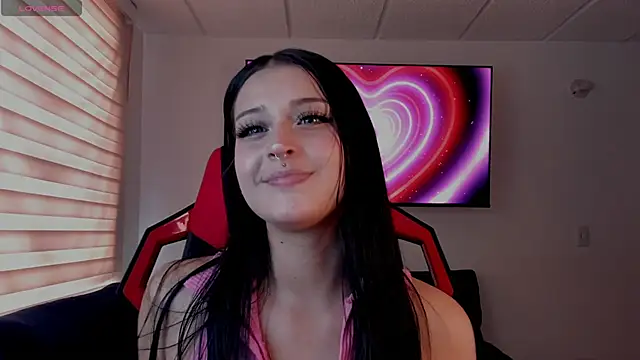Charlotte greys online show from September 2025 08:37:01 PM