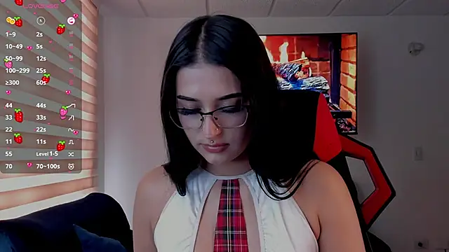 Charlotte greys online show from October 2025 08:31:01 PM