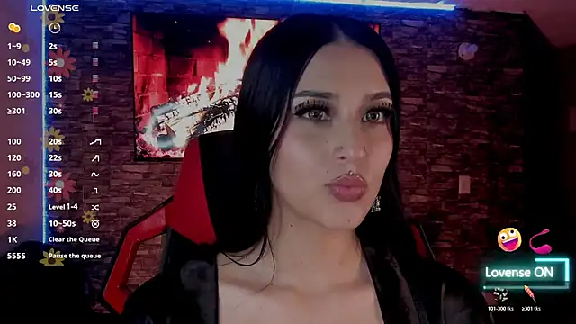 Charlotte greys online show from April 2026 11:42:02 PM