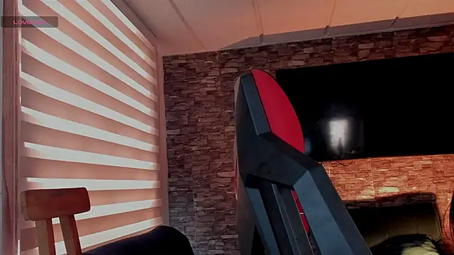 Snapshot of Charlotte_greys chatting on November 2025 08:53:01 PM Charlotte greys online show from November 2025 08:53:01 PM