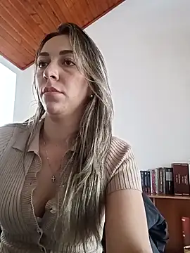 Snapshot of rachellboom chatting on October 2025 09:49:01 PM rachellboom online show from October 2025 09:49:01 PM