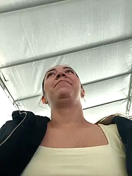 rachellboom online show from April 2026 06:10:01 PM
