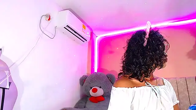 Snapshot of vanessa_nauthygirls chatting on March 2025 07:10:02 PM vanessa nauthygirls online show from March 2025 07:10:02 PM