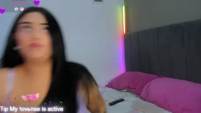 curvy jhacky online show from June 2026 03:01:02 AM