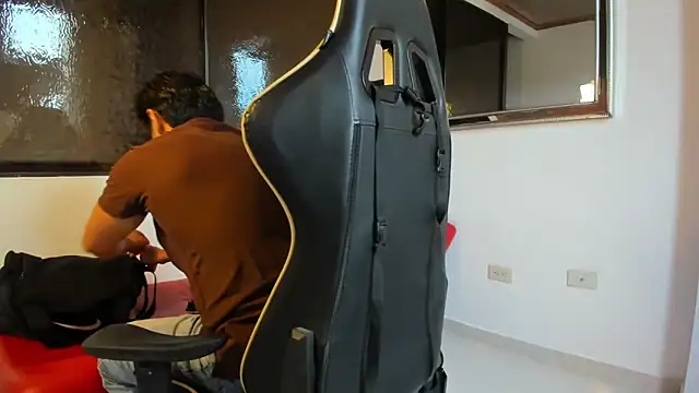 julian wallace online show from March 2026 08:21:02 PM