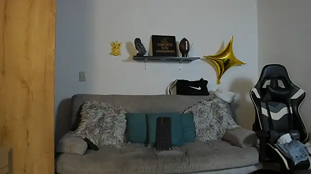 julian wallace online show from November 2025 03:01:02 PM