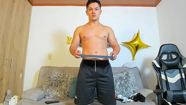 julian wallace online show from September 2025 01:46:01 PM