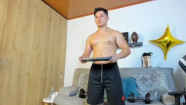 julian wallace online show from October 2025 05:02:01 PM