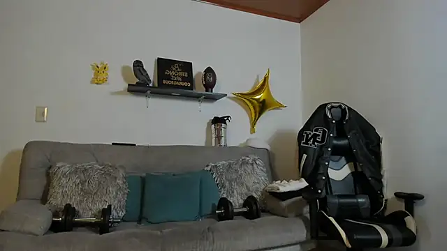 julian wallace online show from October 2025 06:09:02 PM